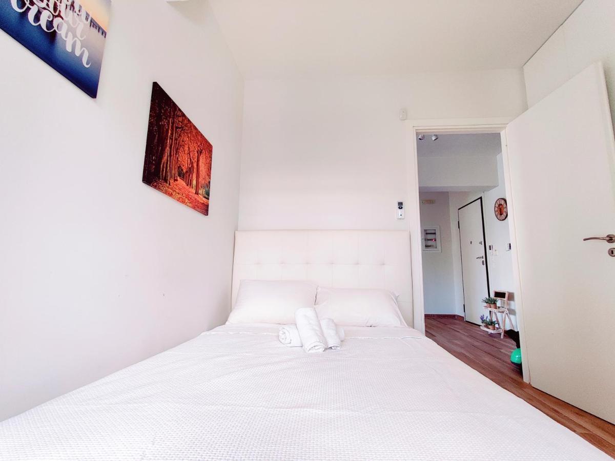 Wsd Luxury Bright 2Bd Apt With Sea View Balcony Athens Exterior photo